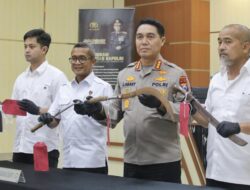 Polda Jatim Amankan Tiga Tersangka Kasus Pemerasan Disertai Pengancaman di Pasuruan
