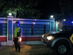 Patroli Blue Light Polsek Senori  Polres Tuban Polda Jatim Sentuh Pemukiman Penduduk