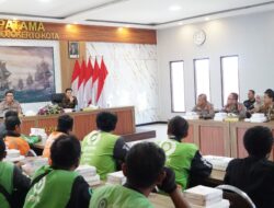 Polres Mojokerto Kota Bekali Driver Ojek Online Keterampilan PPGD untuk Penyelamat di Jalan
